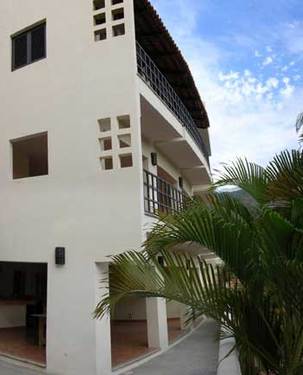 Condo Monte Vista Picture 1 - Vista-edificio