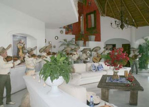 Mariachis at Casa Azul Profundo