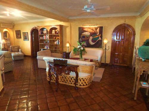 Villa Flores Picture 4 - 14-casa-flores-great-room-6