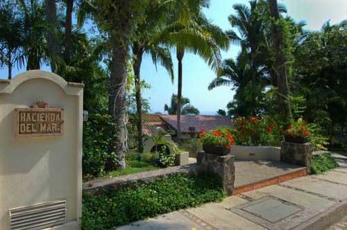 Villa Hacienda Sierra Del Mar Picture 22 - 01 entry 7412