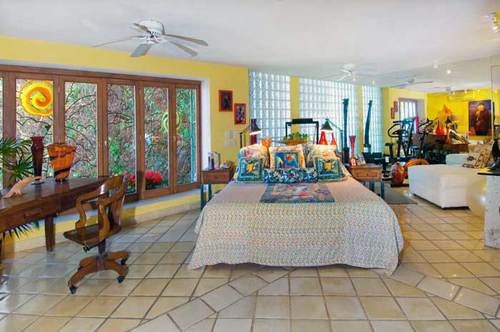 Villa La Casita Picture 9 - Master bed