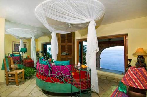 Villa La Casita Picture 10 - Roundbedroom 1