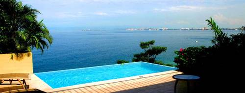Villa Verano Beachhouse Picture 3 - Patio-pool-wide